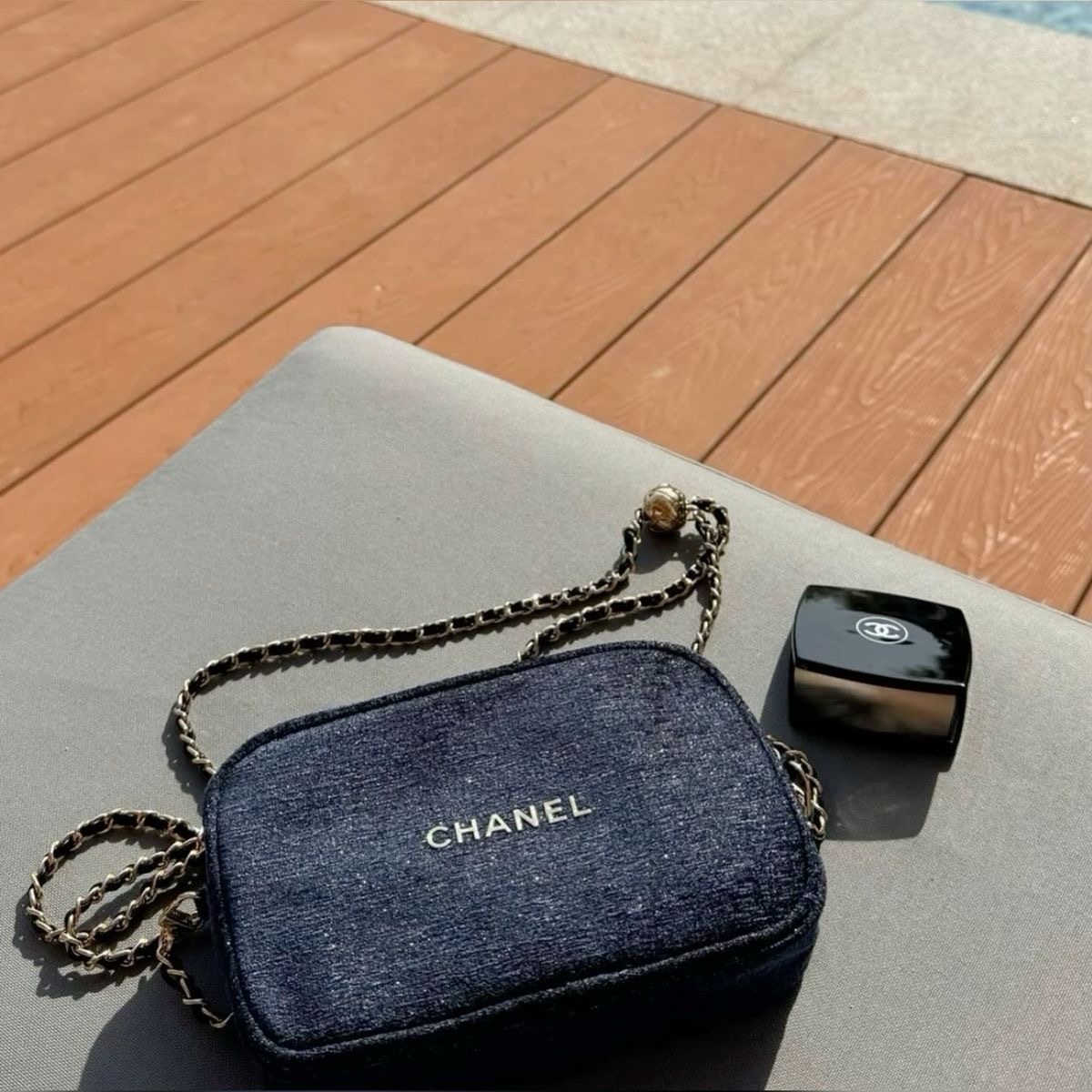 img_4051 Chanel vip bag ( navy ) - Image 1