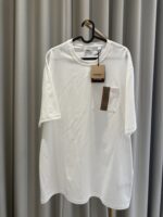 Burberry Tshirt