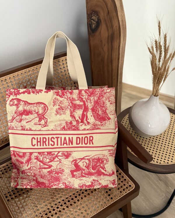 Dior pink summer bag - Image 1