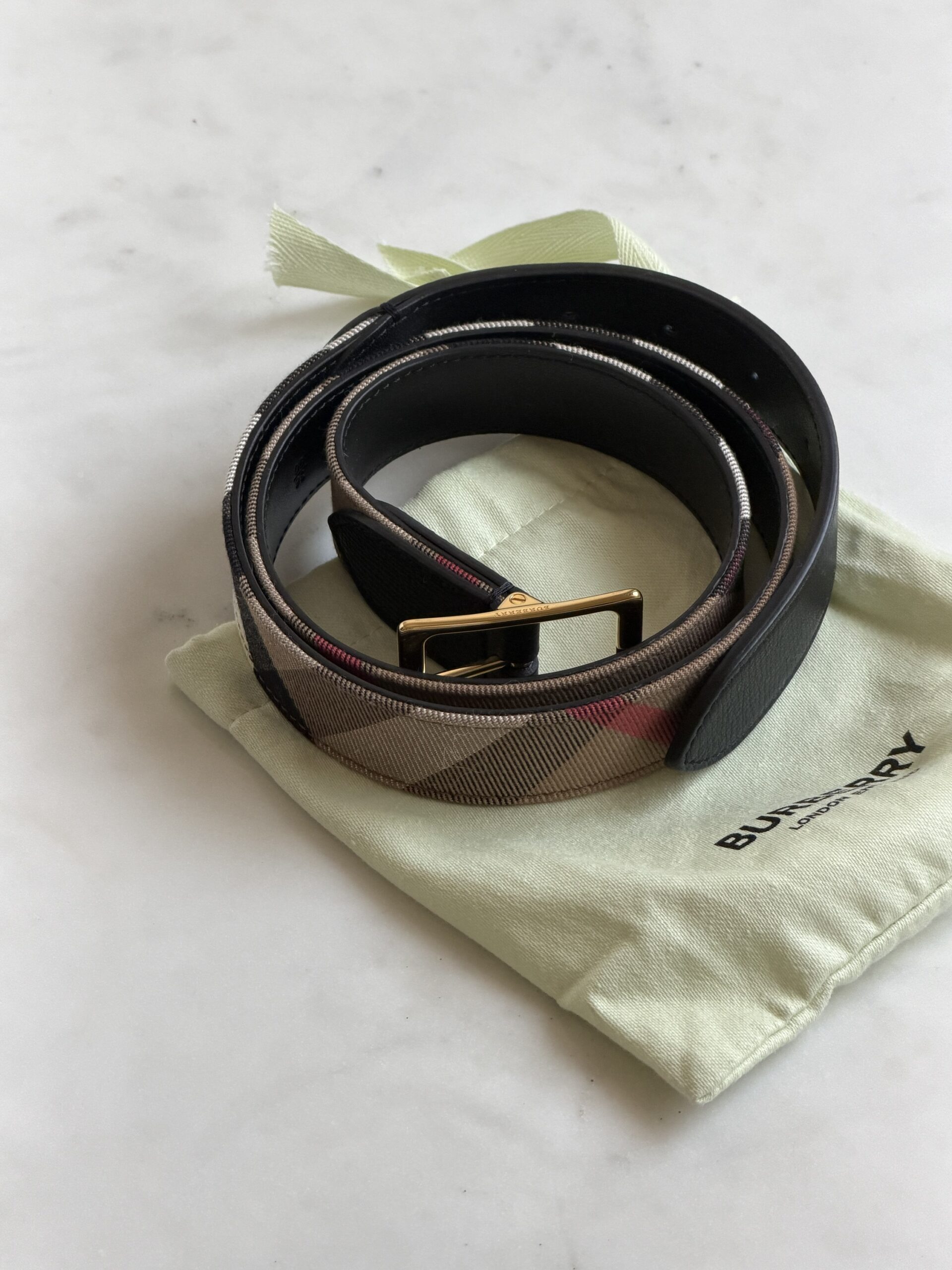 img_9558 Burberry women belt - Image 1