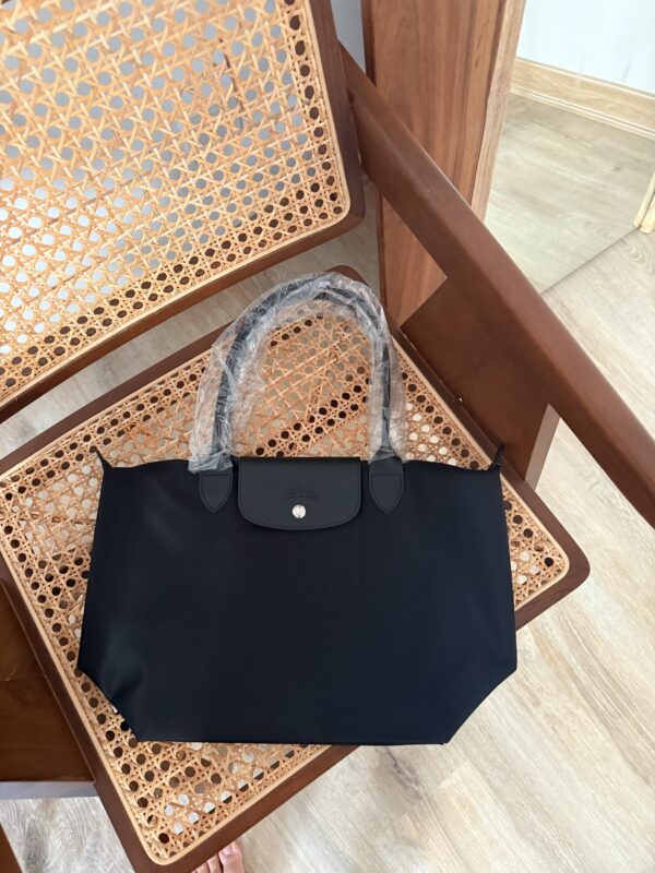 Long champ medium black bag - Image 2