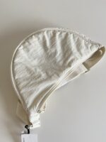 Uniqlo round bag - Image 4