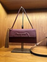CH shoulder bag ( Burgundy) - Image 2