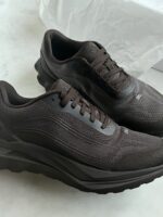 Alo runner shoes - Image 9