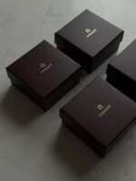 Aigner Brooch - Image 3